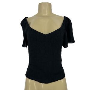 NEW Abercrombie & Fitch Small Women Black Smocked Cropped Top Puff Sleeve W27